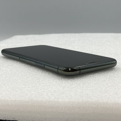 【新潟店】中古  【SIMロック解除済み】【docomo】 Apple iPhone11 Pro 256GB (ミッドナイトグリーン) MWCC2J/A 155430 