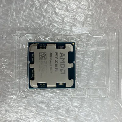 【秋葉原本店】中古  AMD Ryzen 9 9950X (AM5/4.3GHz/80M/C16/T32/170W) 169024 