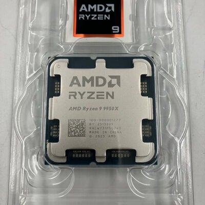 【なんば店】中古  AMD Ryzen 9 9950X (AM5/4.3GHz/80M/C16/T32/170W) 169024 