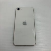 中古  【au版SIMフリー】Apple iPhoneSE 4.7インチ (第3世代) 64GB (スターライト) MMYD3J/A 154840 