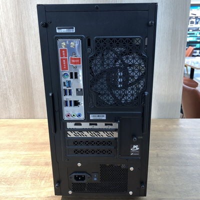 【姫路店】中古  THIRDWAVE Lightning-G AV7XRB(Ryzen 7 5700X/32GB/SSD1TB/RX9060 8GB/W11H) 4740001174 