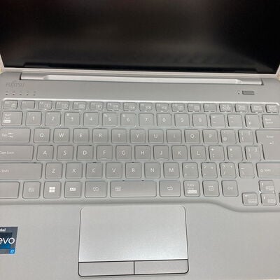 【広島店】中古  FUJITSU LIFEBOOK UH90/H1(Core i7-1360P/16GB/SSD512GB/なし/オンボード/14.0/1920×1200/W11H) 3320004912 