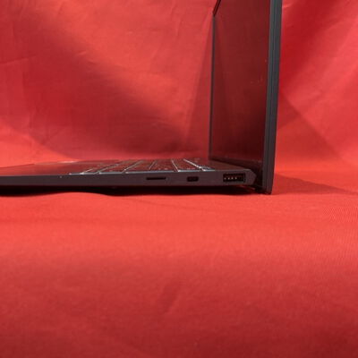【千葉店】中古  Prestige-13-A13M-5009JP 3250006946 