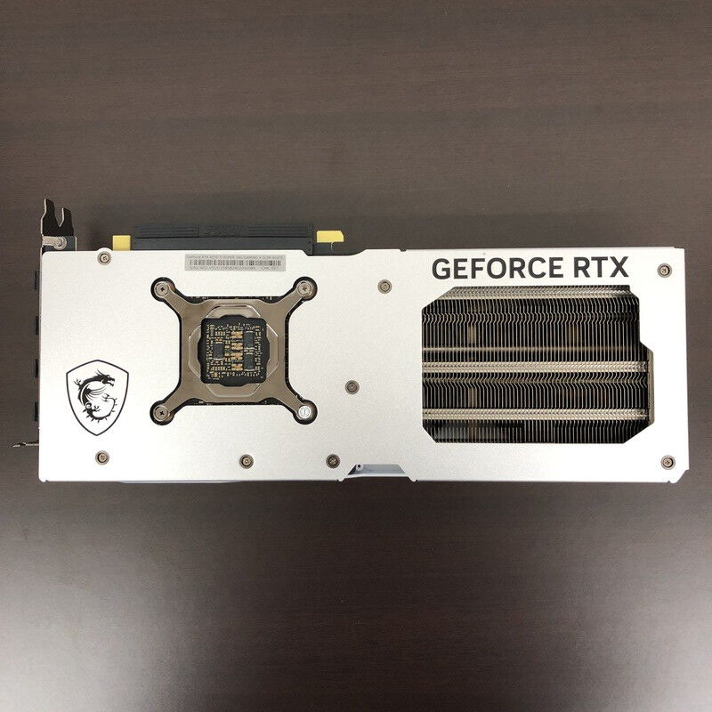 中古 MSI GeForce RTX 4070 Ti SUPER 16G GAMING X SLIM WHITE