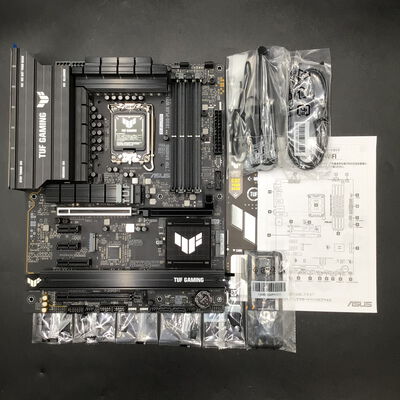 【秋葉原本店】中古  ASUS TUF GAMING Z890-PLUS WIFI (Z890 1851 ATX DDR5) 172180 