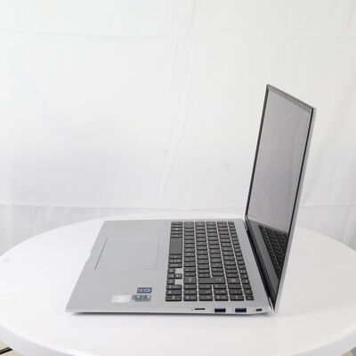 【通販センター】中古  LG Z95P-KA79J(Intel Core i7 1195G7/16GB DDR4 (PC4)/SSD1TB/なし/オンボード/16/2560x1600/Wi-Fi/W11H64 MAR) 199526 