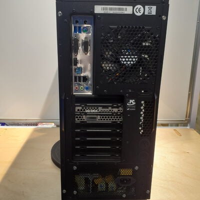 【鹿児島店】中古  THIRDWAVE GALLERIA KT(Intel Core i9 9900KF/32GB/SSD500GB/なし/NVIDIA GeForce RTX 2060 6GB/W11H64 MAR) 182388