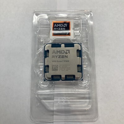 【千葉店】中古  AMD Ryzen 7 9700X (AM5/3.8GHz/40M/C8/T16/65W) 169022 