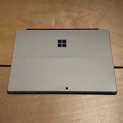 【鹿児島店】中古  Surface Pro 6（2018年モデル）(i5-8350U/8GB/SSD128GB/W11P) 4700001146 