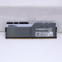 中古  PC4-25600 8GB デスクトップ用(DDR4-3200) 140727 