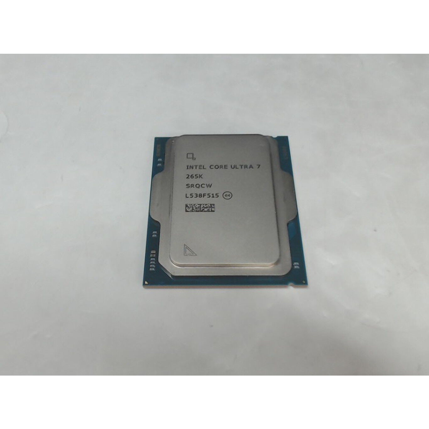 中古 INTEL Core Ultra 7 265K (1851/3.9G/30M/C20/T20) （353953