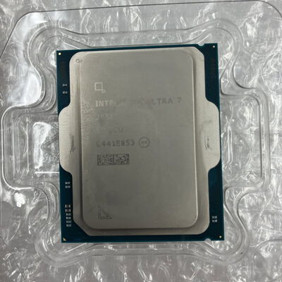 【秋葉原本店】中古  INTEL Core Ultra 7 265KF (1851/3.9G/30M/C20/T20) 