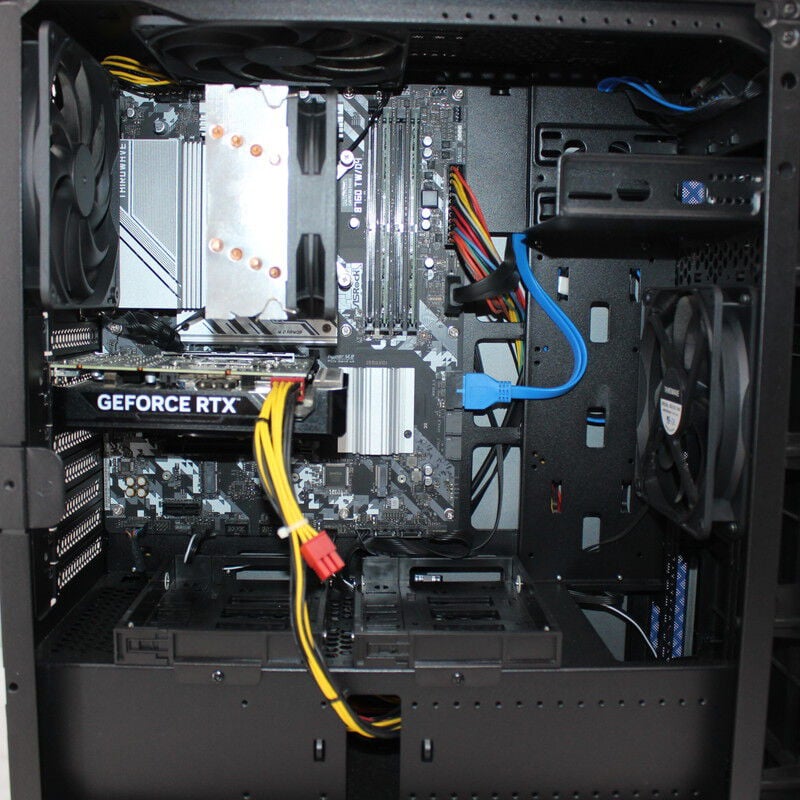 ※訳アリ特価※ GALLERIA i7-13700F RTX4060Ti 中古 THIRDWAVE GALLERIA SK(Intel Core i7 13700F/16GB DDR4 (PC4