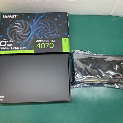 【浦添城間店(沖縄)】中古  各社 GeForce RTX4070 (12GB PCI-E) 157138 