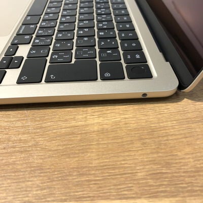 【姫路店】中古  MacBook Air Liquid Retinaディスプレイ 13.6 MC7W4J/A 4860001255 