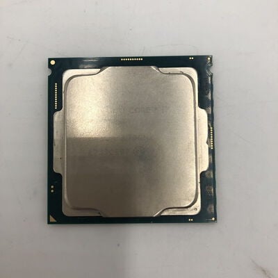 【盛岡都南店】中古  INTEL Core i7 8700K (1151/3.70GHz/12M/C6/T12) 136197 