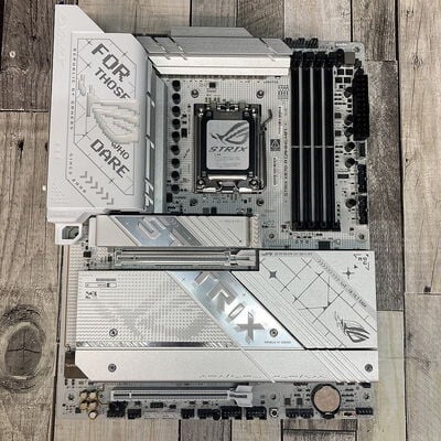 【広島店】中古  ASUS ROG STRIX X870-A GAMING WIFI(X870 AM5 ATX) 172204 