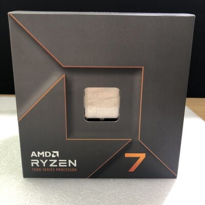 【甲府飯田店】中古  AMD Ryzen 7 7700 (AM5/3.8GHz/40M/C8/T16/65W) 4720001601 