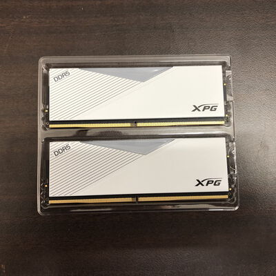 【福山ココローズ店】中古  ADT AX5U6000C3016G-DCLARWH-DP(DDR5-6000 16GBx2) 5090001070 