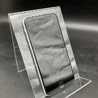 中古  【au】Apple iPhoneSE 4.7インチ (第2世代/2020) 64GB (ホワイト) MHGQ3J/A 新パッケージ版 146172 