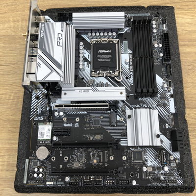 【津ラッツ店】中古  ASRock B760 Pro RS WiFi(B760 1700 ATX DDR5) 4990001693 