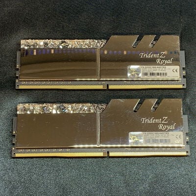 【横浜駅前店】中古  16GB 2枚組(合計32GB) PC4-25600/DDR4-3200 デスクトップ用 190913 