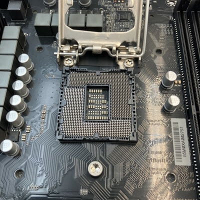 【新潟店】中古  ASRock Z370 Pro4 (Z370 1151 ATX DDR4) 136208 