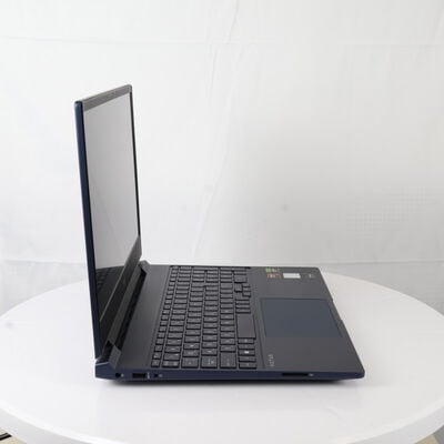 【通販センター】中古  Victus by HP 15-fb2000 シリーズ 15-fb2013AX(AMD Ryzen 5 8645HS w/ Radeon 760M Graphics/16GB DDR5 (PC5)/SSD512GB/なし/NVIDIA GeForce RTX 3050 6GB Laptop GPU/15.6/1920x1080/Wi-Fi/W11H64 MAR) 194473 