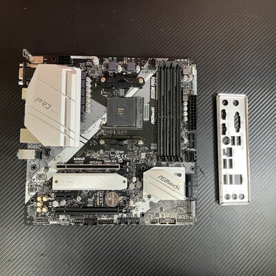 【富士青葉店】中古  ASRock B550M Pro4 (B550 AM4 mATX DDR4) 142938 