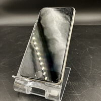 中古  【au版SIMフリー】Apple iPhoneSE 4.7インチ (第3世代) 64GB (スターライト) MMYD3J/A 154840 