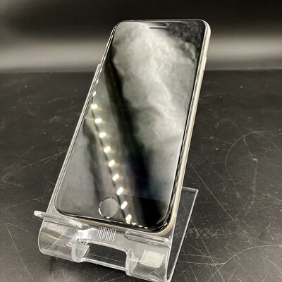 【大須店】中古  【au版SIMフリー】Apple iPhoneSE 4.7インチ (第3世代) 64GB (スターライト) MMYD3J/A 154840 