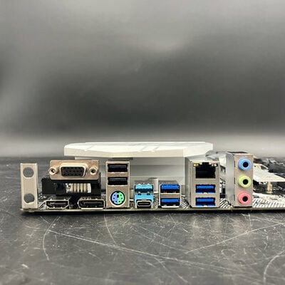 【大須店】中古  ASRock B550M Pro4 (B550 AM4 mATX DDR4) 142938 