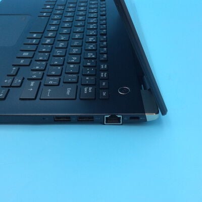 【秋葉原本店】中古  TOSHIBA dynabook G83 (Intel Core i7 10510U 1.80GHz/16GB/SSD256GB/-/オンボード/13.3/1920x1080/Wi-Fi/WEBCAM/W11P/Microsoft Office Home and Business 2024) 184182 