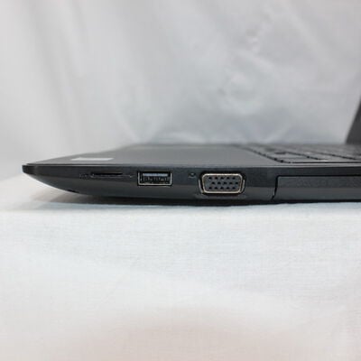 【通販センター】中古  DELL Vostro 3590(Intel Core i5 10210U 1.60GHz/16GB DDR4/SSD256GB/-/オンボード/15.6/1920x1080/GbE/Wi-Fi/WEBCAM/W11P/VBT) 197889 