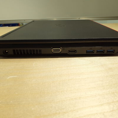 【鹿児島店】中古  FUJITSU LIFEBOOK A5510/D(i5-10210U/8GB/SSD250GB/W11P) 4700000851 