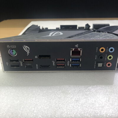 【甲府飯田店】中古  ASUS ROG STRIX Z390-F GAMING (Z390 1151 ATX DDR4) 138866 