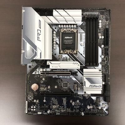 【長野稲里店】中古  ASRock Z790 Pro RS (Z790 1700 ATX DDR5) 152756 