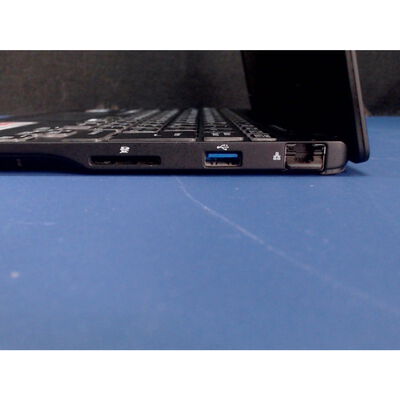 【前橋ｲﾝﾀｰｱｶﾏﾙ店】中古  FMV　LAPTOP-Q8ORPBHM(i7-1165G7/16GB/SSD1TB/W11H) 4540002453 