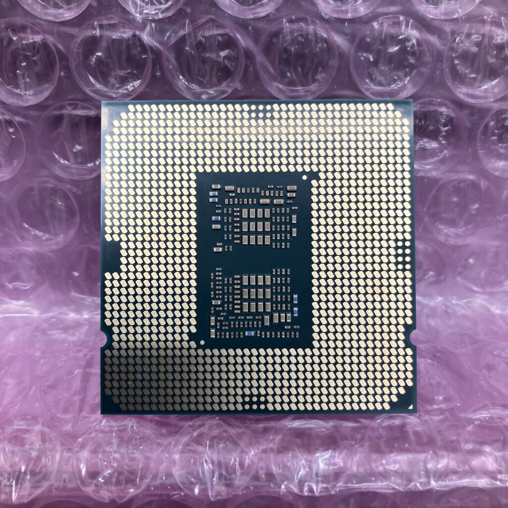 中古 INTEL Core i7 10700K (1200/3.8G/16M/C8/16) 142592 （374428