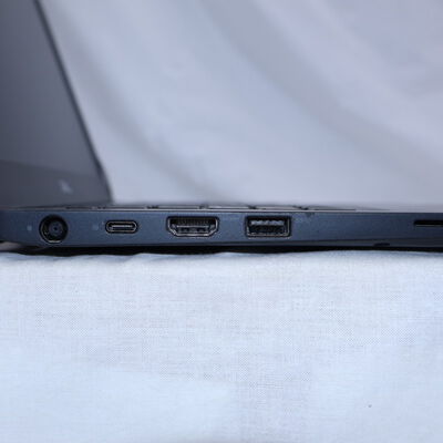 【通販センター】中古  【ジャンク品/保証無/返品質問不可】Dell Latitude 7290 (Intel Core i5 8250U 1.60GHz/8GB/SSD256GB/-/オンボード/12.5/1366x768/Wi-Fi/WEBCAM/OSなし) 186801 