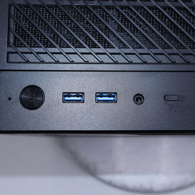 【通販センター】中古  インバースネット FRONTIER(Intel Core i5 13400F/32GB DDR4 (PC4)/SSD2TB/なし/NVIDIA GeForce RTX 4060 Ti 8GB/W11H64 MAR) 204555 
