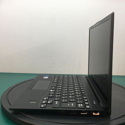 【佐賀南部バイパス店】中古  FUJITSU LIFEBOOK U9313/M(i5-1345U/16GB/SSD512GB/W11P) 5250001566 