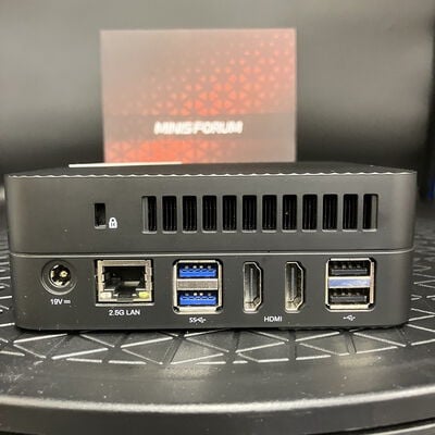 【新潟店】中古  MINISFORUM UM773 Lite(Ryzen 7 7735HS/32GB/SSD512GB/W11H) 3290006267 