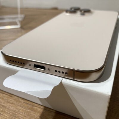 【富山本郷店】中古  【SoftBank版SIMフリー】Apple iPhone16 Pro Max 256GB デザートチタニウム MYWJ3J/A 170352 