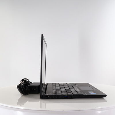 【秋葉原本店】中古  Fujitsu_LIFEBOOK_U9313(i5-1345U/8GB/SSD256GB/W11P) 3410015463 