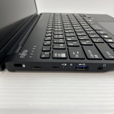 【秋葉原本店】中古  FUJITSU　Lifebook U9313/N(i5-1345U/8GB/SSD256GB/W11P) 3410015424 