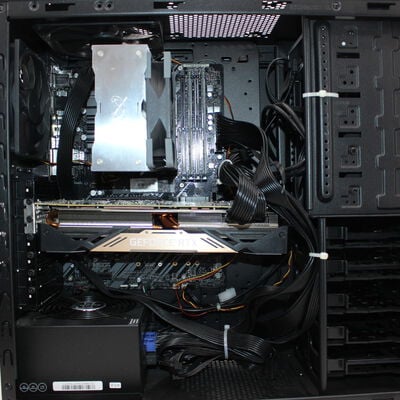 【八王子店】中古  THIRDWAVE GALLERIA KT(Intel Core i9 9900K/16GB/SSD500GB/DVDマルチ/NVIDIA GeForce RTX 2080 Ti 11GB/W11H64 MAR) 184716 