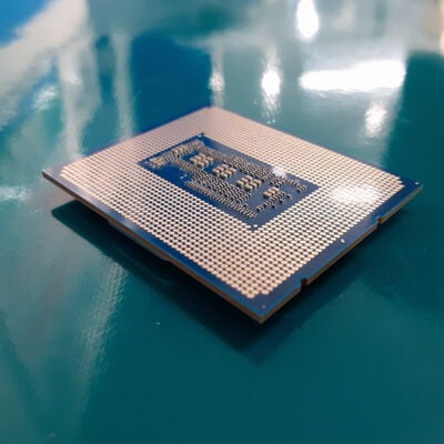 【鹿児島店】中古  INTEL Core i7 14700KF  (1700/3.4G/33M/C20/T28) 160701 