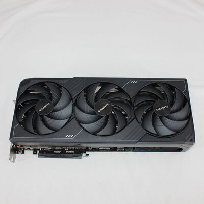 【通販センター】中古  GIGABYTE GV-N5090WF3OC-32GD (RTX5090 32G) 3480034079 