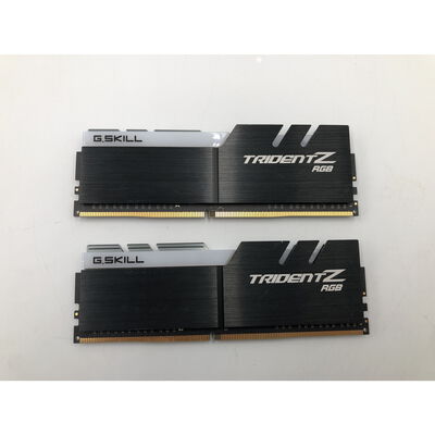 【水戸赤塚店】中古  G.Skill F4-3200C16D-32GTZRX (DDR4 PC4-25600 16GB 2枚組) 4680003361 